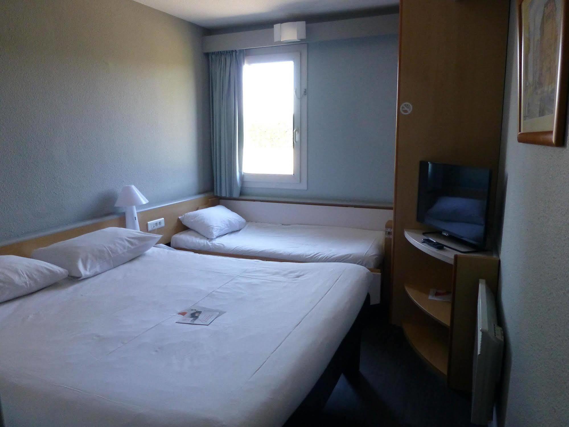 מלון Ibis Saint Rambert D'Albon מראה חיצוני תמונה
